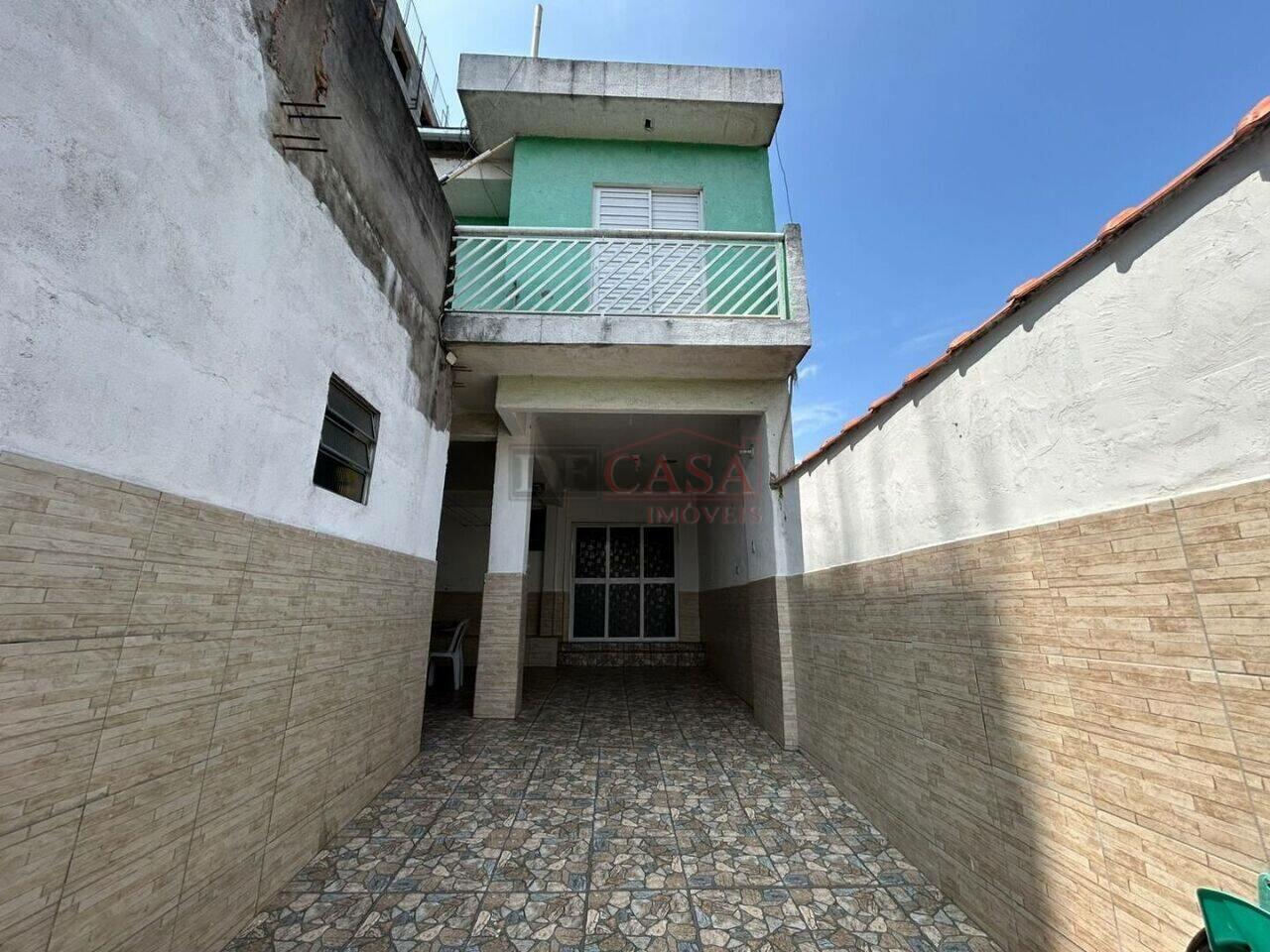 Sobrado com 4 Dorms (Suíte) e 2 Vagas em Itaquera